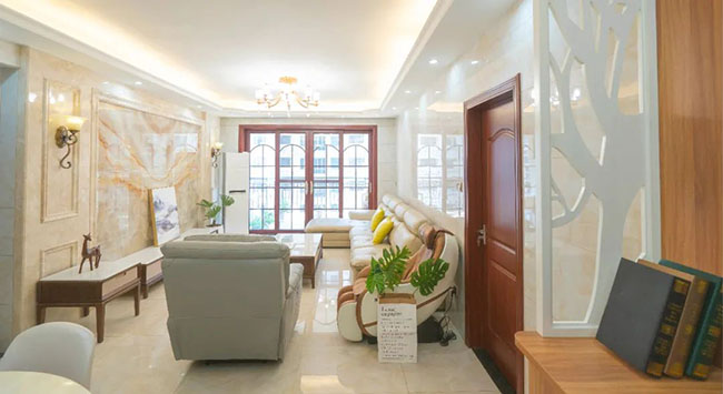 96㎡現(xiàn)代簡約三居室，原木風(fēng)軟裝打造出日系現(xiàn)代簡約生活的優(yōu)雅與舒適